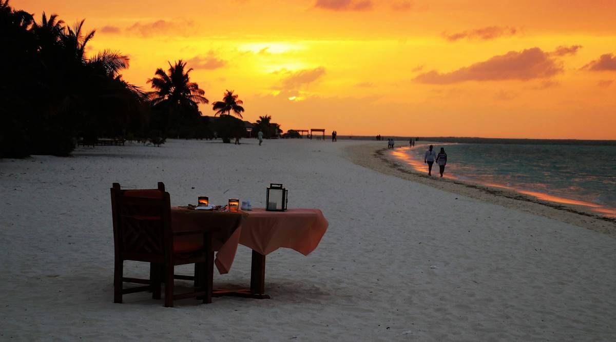 Planejando visitar as Maldivas? Leia sobre esses novos planos de viagem em vigor no arquipélago
