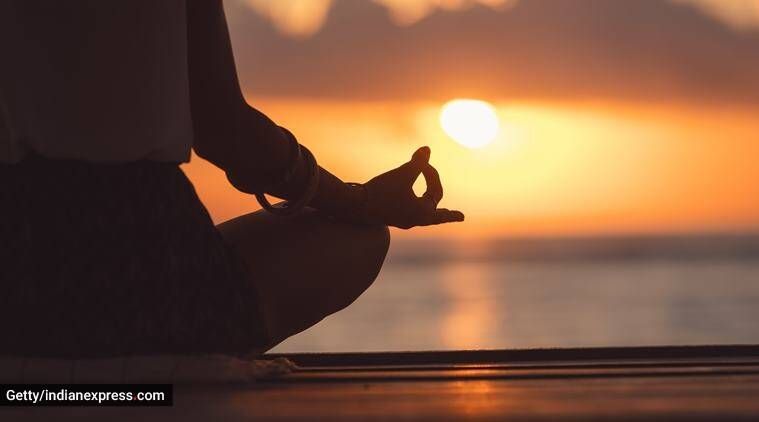 estrés, ansiedad, salud mental, beneficios de la meditación, beneficios del yoga