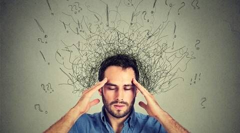 D vitamini çatışmazlığı yaşlı kişilərdə xroniki baş ağrısı riskini artıra bilər
