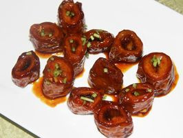 ブラウンソースで煮込んだ腸