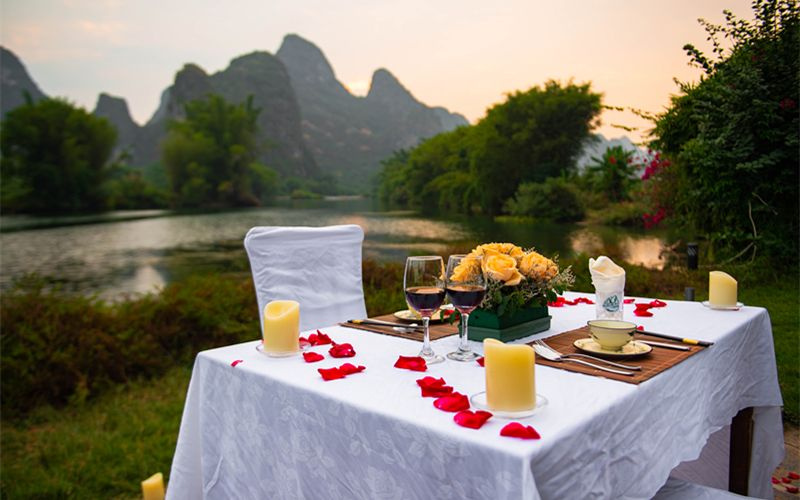 Yangshuo Mountain Retreat